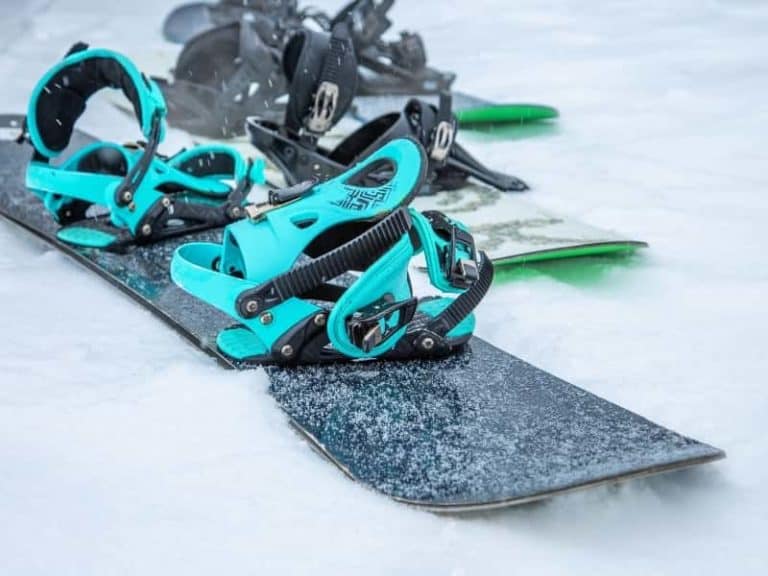What are Wide Snowboards for? (Explained for Beginners)