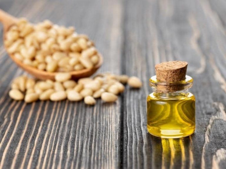 Does Cedar Repel Mice? (All You Need to Know)